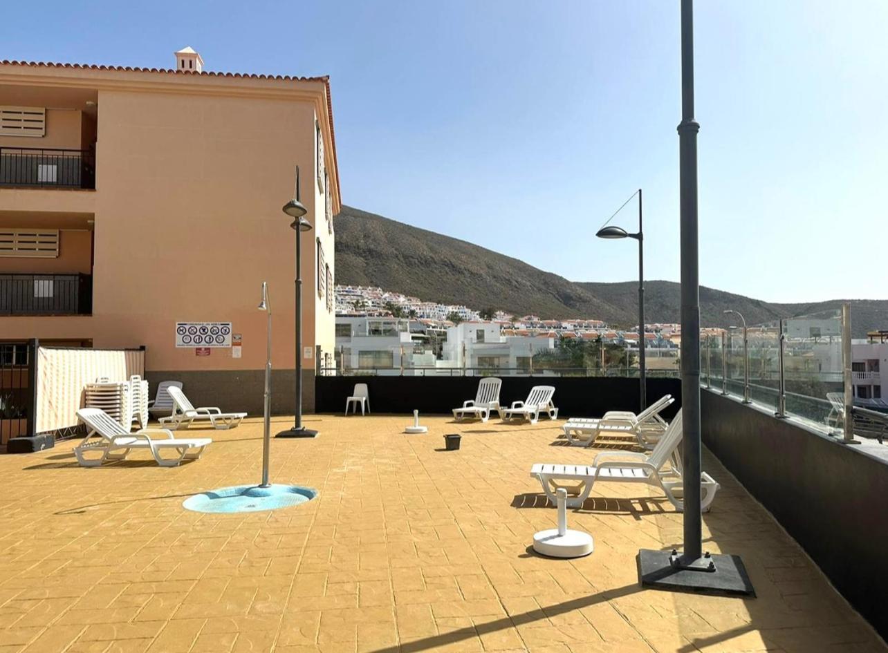 Los Cristianos Piscina Y Terraza 외부 사진