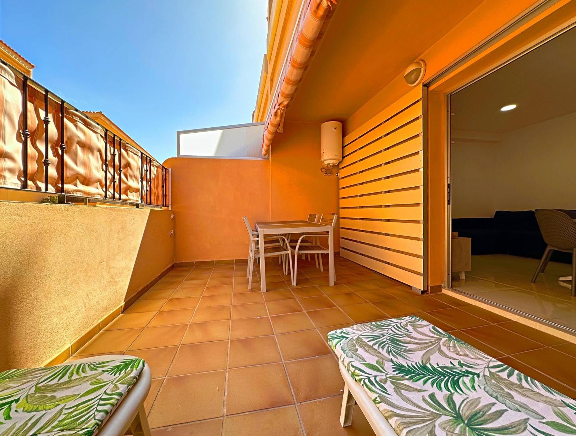 Los Cristianos Piscina Y Terraza 외부 사진